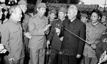 Đồng chí Phạm Văn Đồng - Một nhân cách lớn, trọn đời vì nước, vì dân