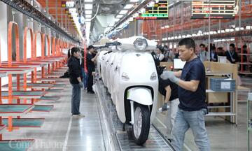 Thấy gì ở thị trường xe máy điện Việt Nam?