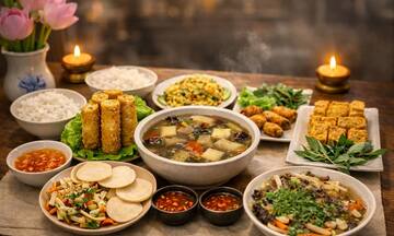 Mâm lễ ngọt Rằm tháng Giêng tiền triệu vẫn đắt khách