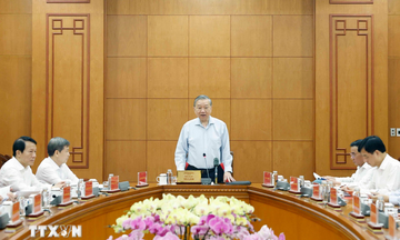 Tiếp tục kiên quyết, kiên trì đấu tranh phòng, chống tham nhũng