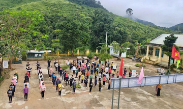 Phấn đấu hoàn thành 100 trường phổ thông nội trú liên cấp trước 30/8