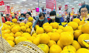 Thị trường thực phẩm dịp Rằm tháng Giêng ổn định, nguồn cung dồi dào