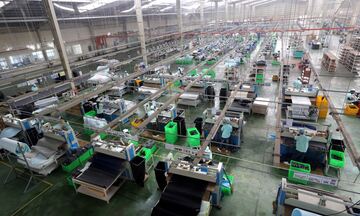 Đơn giản thủ tục hành chính, tạo thuận lợi thu hút, giữ chân nhà đầu tư