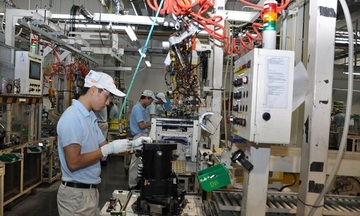 Sản xuất công nghiệp tăng 10,4% trong 2 tháng đầu năm 2026