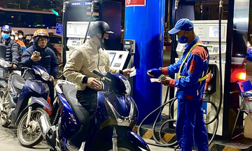 Giá xăng dầu hôm nay 7/3/2026: Tăng sốc do căng thẳng Trung Đông