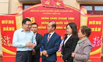 Cử tri Hải Phòng gửi gắm kỳ vọng phát triển công nghiệp, năng lượng và giáo dục