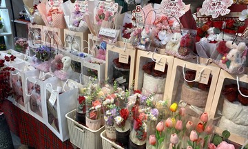 Combo quà tặng nhỏ xinh hút khách dịp Quốc tế Phụ nữ 8/3 