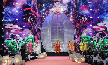 Rực rỡ khai mạc Lễ hội Áo dài TP. Hồ Chí Minh lần thứ 12