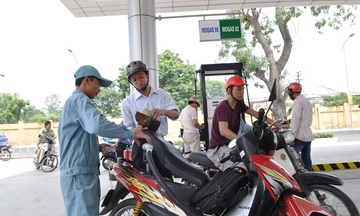 Bảo đảm nguồn cung xăng dầu: Từ ngoại giao năng lượng đến điều hành thị trường