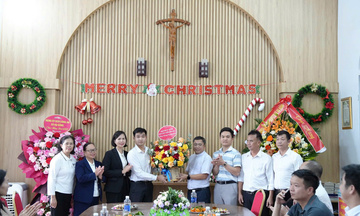 Bí thư chi bộ 9X gắn kết cử tri xóm đạo Yên Lạc 3