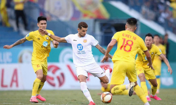 Lịch thi đấu bóng đá hôm nay 13/3, sáng 14/3: Nam Định gặp Thanh Hoá