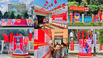 Gia Lai: Phố núi Pleiku rực sắc cờ hoa mừng ngày hội lớn