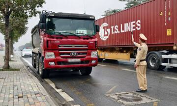 Hà Nội kiểm tra 4 chuyên đề giao thông, xử lý hơn 400 trường hợp vi phạm