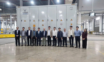 Bộ Công Thương làm việc ở Hà Tĩnh về phát triển pin lưu trữ năng lượng