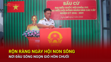 Rộn ràng ngày hội non sông nơi đầu sóng ngọn gió Hòn Chuối