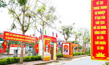 Hà Tĩnh: Rực rỡ sắc đỏ trước ngày hội non sông