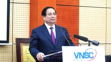 Thủ tướng: Công nghệ vũ trụ là lĩnh vực chiến lược cần được đầu tư