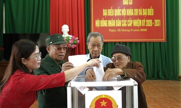 Cử tri Thanh Hóa hân hoan bầu cử, gửi trọn niềm tin vào nhiệm kỳ mới