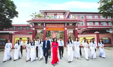 Ngôi trường hơn một thế kỷ bồi đắp truyền thống hiếu học của xứ Nghệ