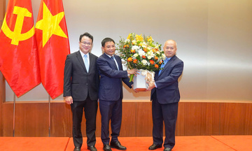 Thứ trưởng Bộ Tài chính giữ chức Phó Bí thư Thành ủy Hải Phòng