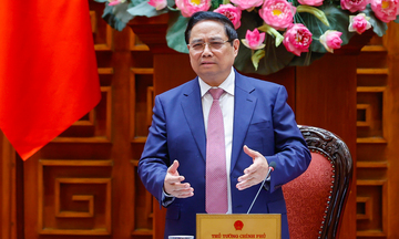 Thủ tướng yêu cầu không để thiếu xăng dầu trong bất cứ trường hợp nào