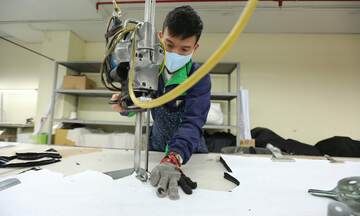 Gỡ 'nút thắt' thượng nguồn: Chính sách nào cho dệt may bứt tốc?