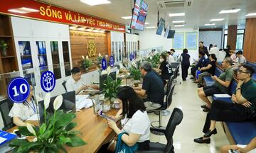 Xác lập mô hình tăng trưởng hai con số gắn với phân cấp, phân quyền