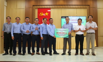 BSR tặng 100 suất quà cho bà con nhân dân xã Ba Gia, tỉnh Quảng Ngãi