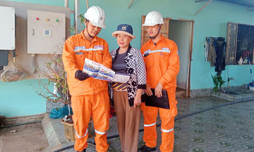 Phó Tổng giám đốc EVNSPC chia sẻ bí quyết tiết kiệm điện mùa nắng nóng