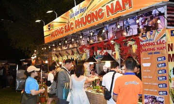 Phát triển kinh tế đêm:  'Mỏ vàng' thúc đẩy tăng trưởng TP. Hồ Chí Minh