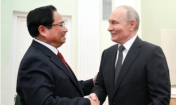 Thủ tướng Phạm Minh Chính hội kiến Tổng thống Liên bang Nga Vladimir Putin 