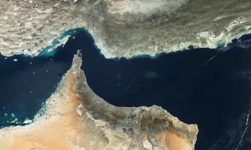 Quốc hội Iran chuẩn bị thông qua luật thu phí tàu qua eo biển Hormuz