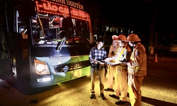 Lai Châu siết chặt quản lý xe khách, nâng cao an toàn giao thông