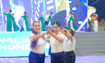 Ấn tượng những khoảnh khắc 'Khiêu vũ xanh' vì người tiêu dùng