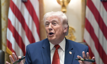 Tổng thống Donald Trump thông báo về kỳ vọng đàm phán với Iran