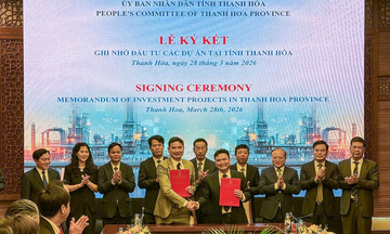 Thanh Hóa trao quyết định đầu tư 28 dự án, ký kết 14 biên bản ghi nhớ