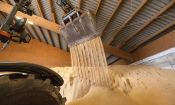 Đề xuất EU hoãn thuế lên phân bón bởi xung đột Trung Đông