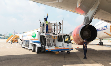 Petrolimex Aviation đảm bảo nguồn cung Jet A-1 giữa biến động thị trường