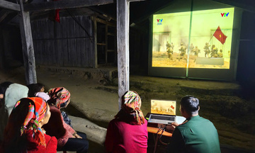 Ánh sáng về bản Là Si: Hành trình đánh thức niềm tin nơi biên giới