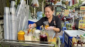 TP. Hồ Chí Minh: Đồ uống giải nhiệt lên ngôi giữa tiết trời nắng gắt