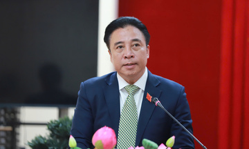 Ông Nguyễn Khắc Toàn tiếp tục được bầu Chủ tịch UBND thành phố Huế