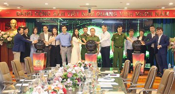 PVcomBank tiên phong tích hợp với Cổng ký số từ xa tập trung trên VNeID