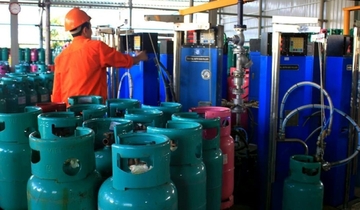 Giá gas hôm nay bán lẻ dao động 640.000–661.000 đồng/bình 12kg