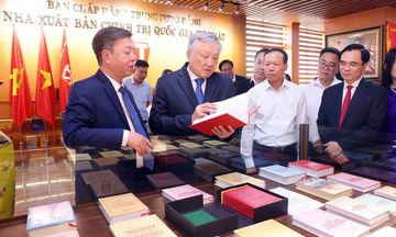  Chỉ thị 04-CT/TW: Tái định vị ngành xuất bản trong cấu trúc phát triển quốc gia