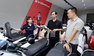 Người dân Thanh Hóa chuyển sang xe điện đáp ứng chuyển đổi xanh
