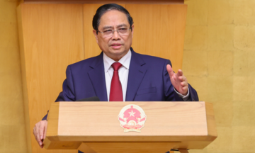 Thủ tướng Chính phủ: Kiên định mục tiêu tăng trưởng 2 con số