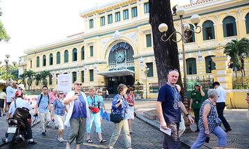 Du lịch Việt Nam phục hồi, khách quốc tế tăng mạnh