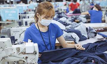 Miễn, giảm đóng phí công đoàn: ‘Tiếp sức’ doanh nghiệp vượt khó khăn