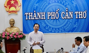 TP. Cần Thơ làm việc với doanh nghiệp xăng dầu để bảo đảm nguồn cung