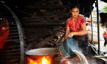 Làng hến hơn 300 tuổi ở Hà Tĩnh tất bật ngày nắng nóng